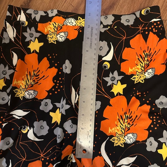 Free People Floral Bell Bottom Pants - Picture 6 of 9